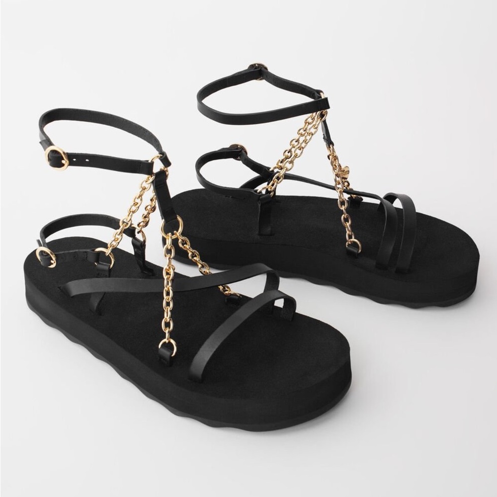 NIB Maje Frankie charm chain leather black gold sandals platform sandal flat 6.5